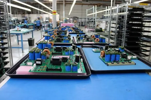 Dispositivos electrónicos para la manufactura avanzada